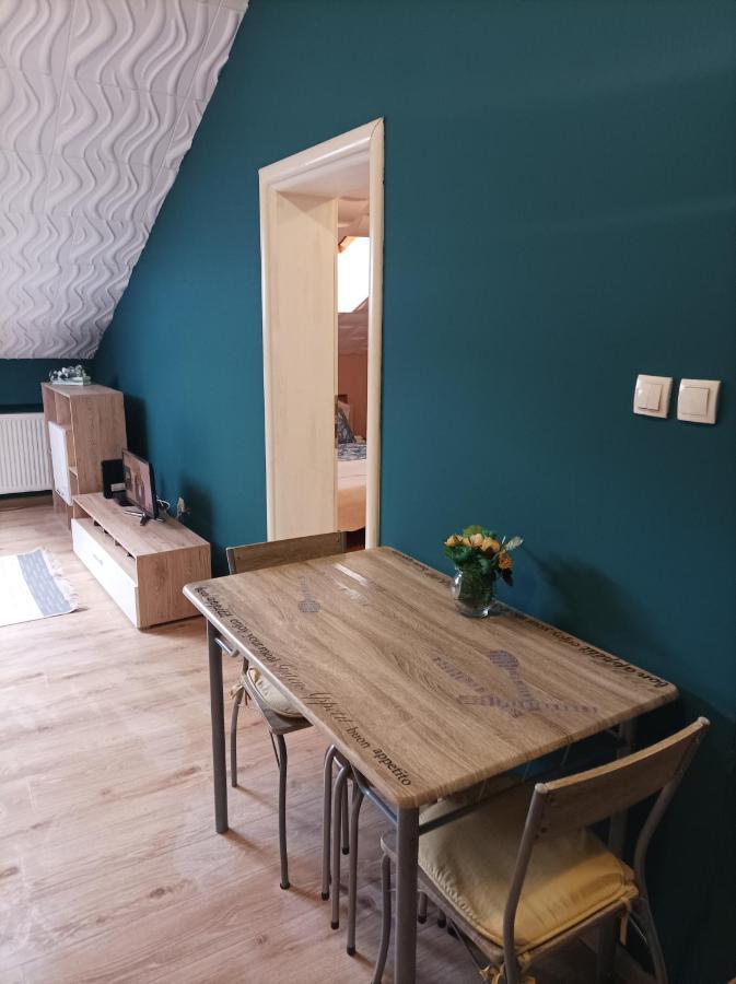 Ram1 Apartment โนวีซาด ภายนอก รูปภาพ